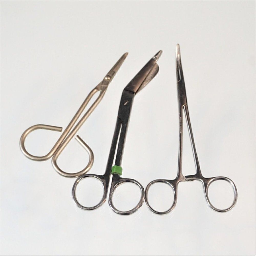 3 Vet Scissors Surgical Instruments Veterinarian Canine Feline Lot #1